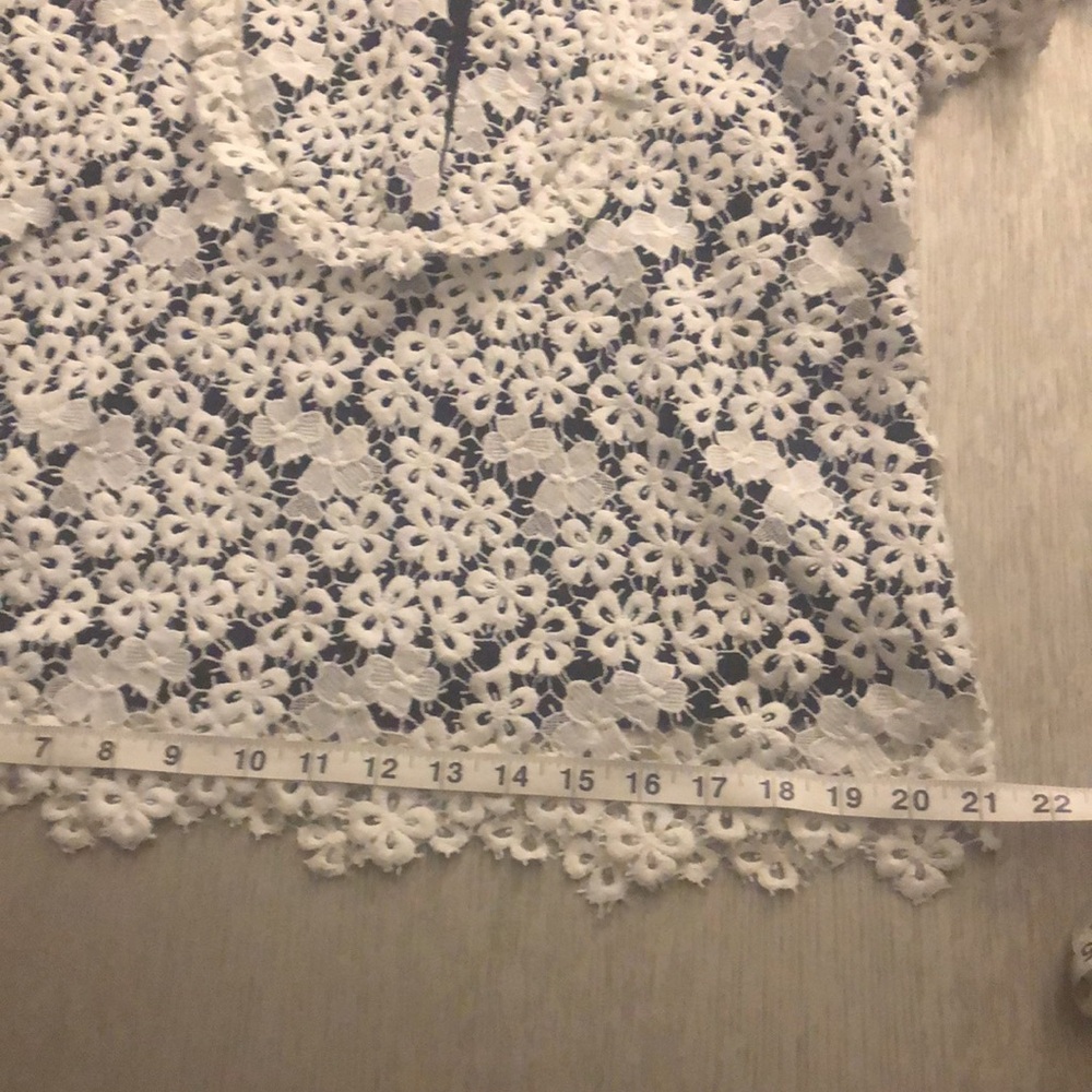 Erdem Elegant White and Black Lace Women's Top Size 10 - Picture 10 of 14
